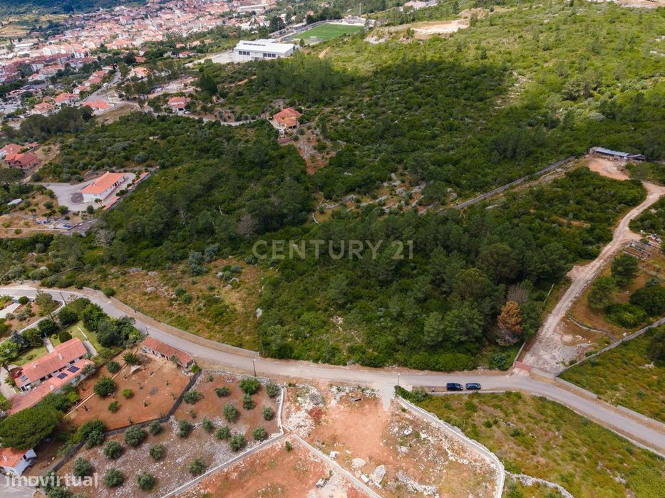 Terreno Para Construção — Mira de Aire, Leiria