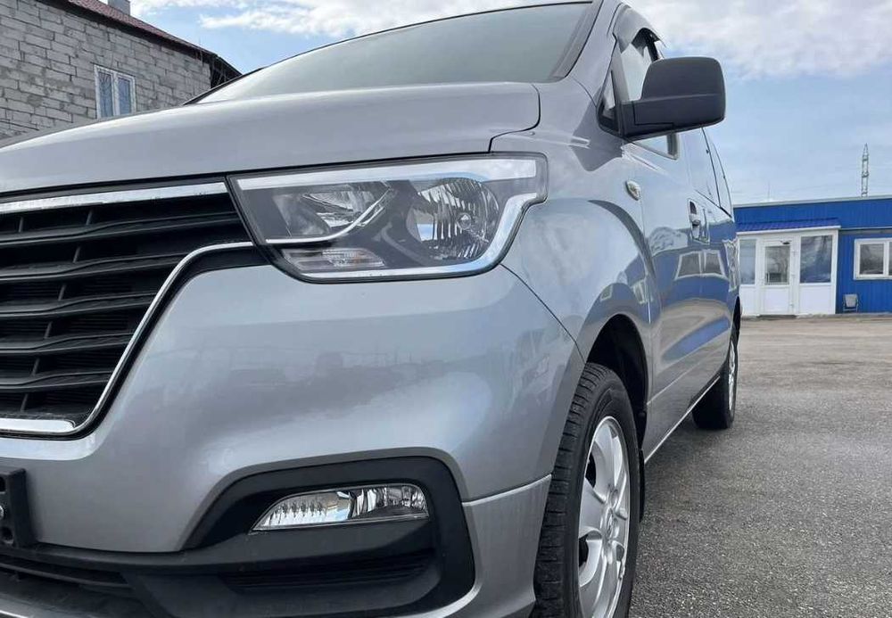 Hyundai Grand Starex  2020