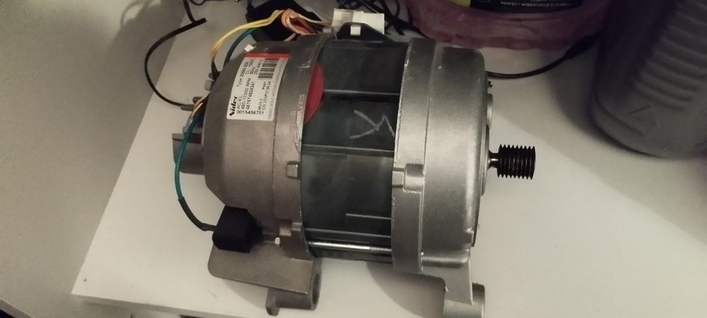Silnik pralki whirlpool