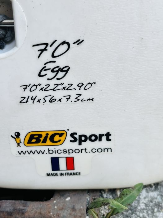 Prancha Surf 7’0 Bic Egg Duratec + quilhas e saco