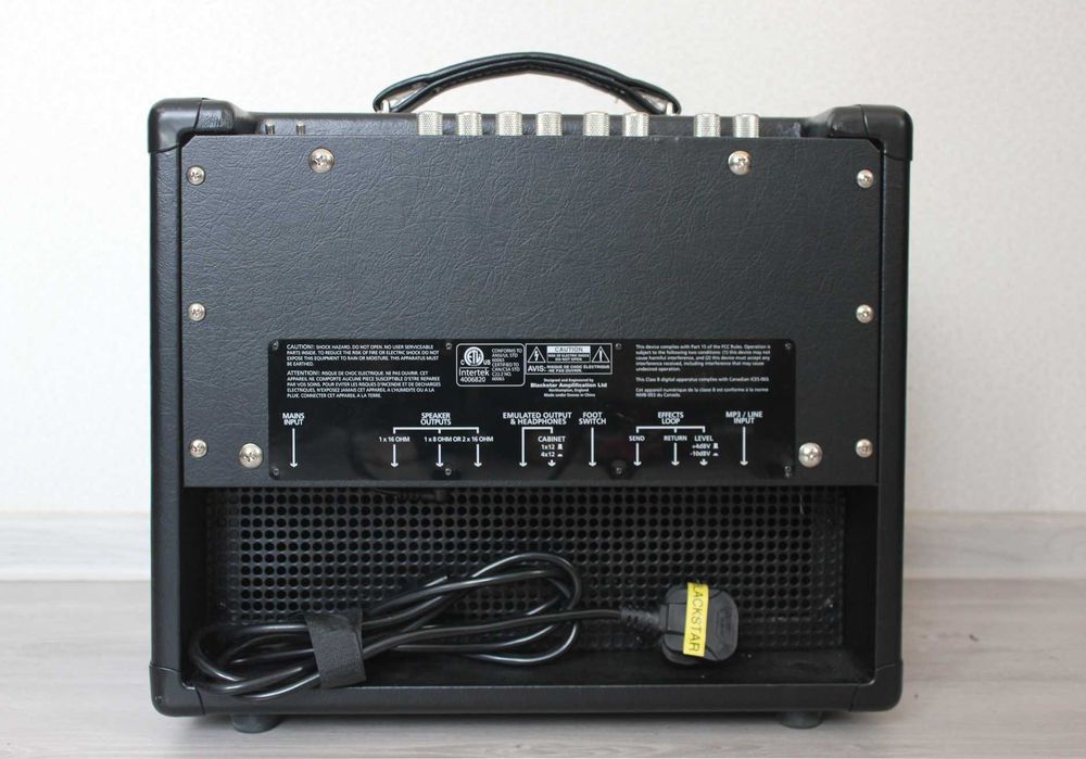 Ламповый гитарный комбоусилитель Blackstar HT-5 c