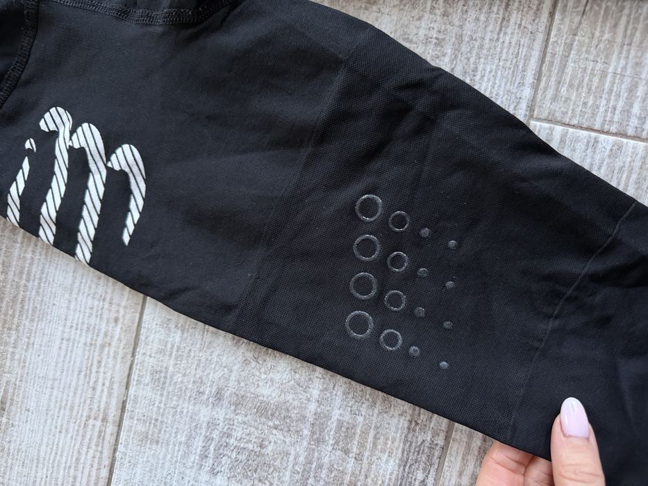 жіночі компресійні лосини (тайтси) бренду Compressport