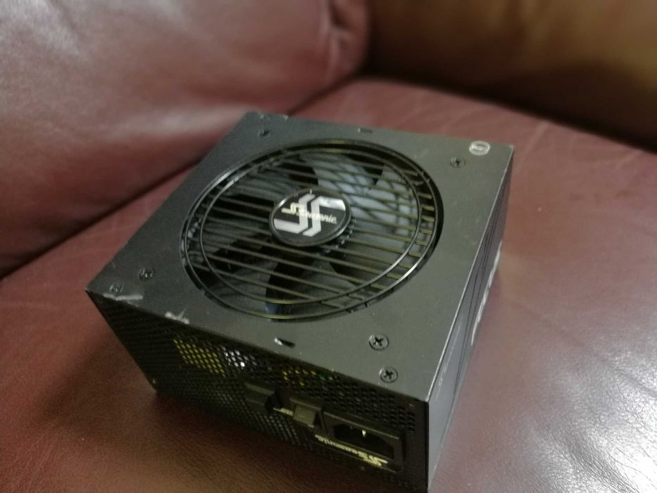 Блок живлення SeaSonic Focus Plus 1000 Gold (SSR-1000FX)