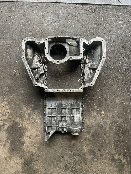 Піддон BMW/поддон,полуподдон V8