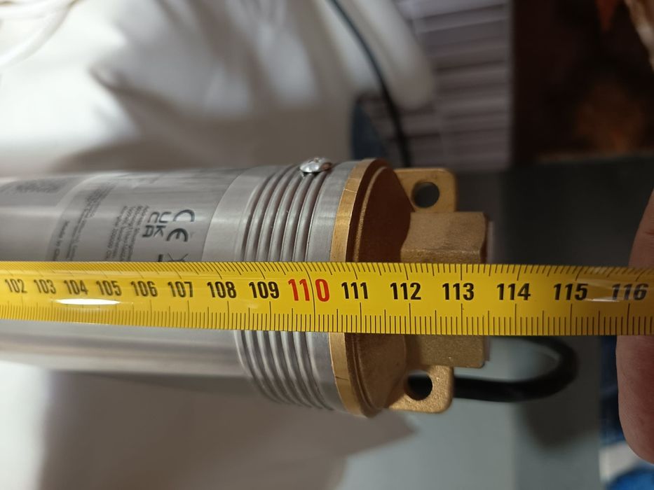 Bomba Submersível VEVOR 550W + Controlador Automático Poço/Furo