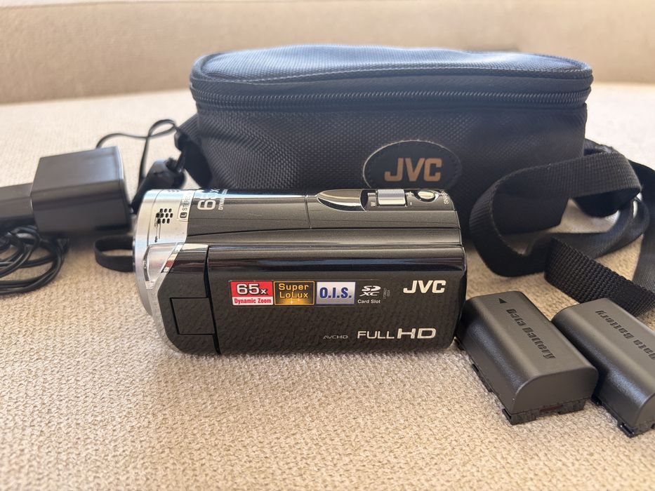 Câmara Video JVC Everio Full HD + 2 baterias + bolsa COMO NOVA