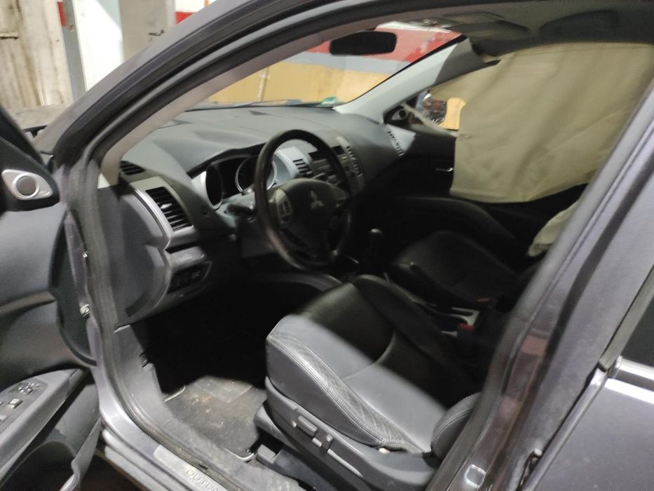 Grelha Da Frente Mitsubishi Outlander