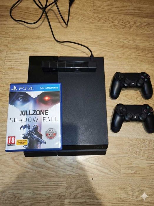 Konsola PlayStation 4 500 GB FAT PS4 + 2 x pad +kamerka i gra