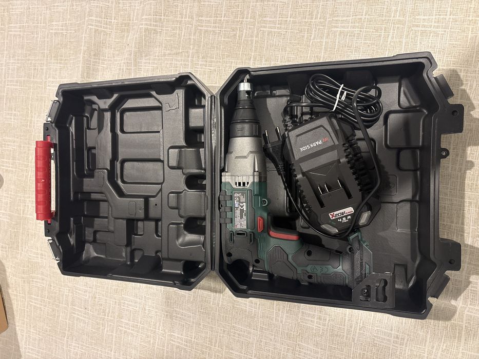Parkside Performance X20V Team nova com mala e carregador