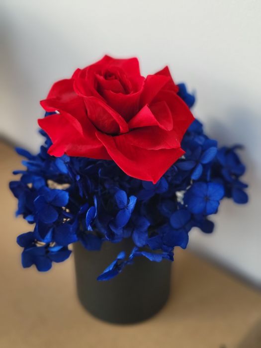 Стабілізовані троянди, квіти.Нев'янучі троянди. Подарунок.