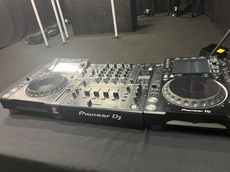 Pioneer 2000 Nexus 2 e mesa  Pioneer 900 nexus 2