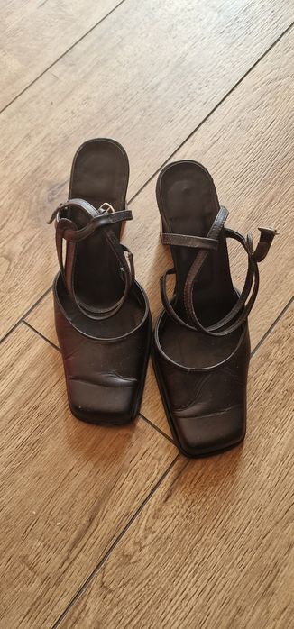 Buty na obcasie rozmiar 40 skóra naturalna