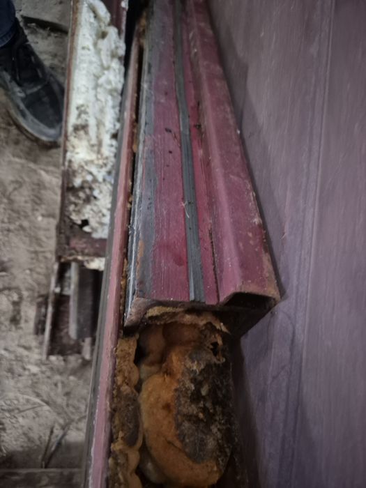 Solidna brama garażowa