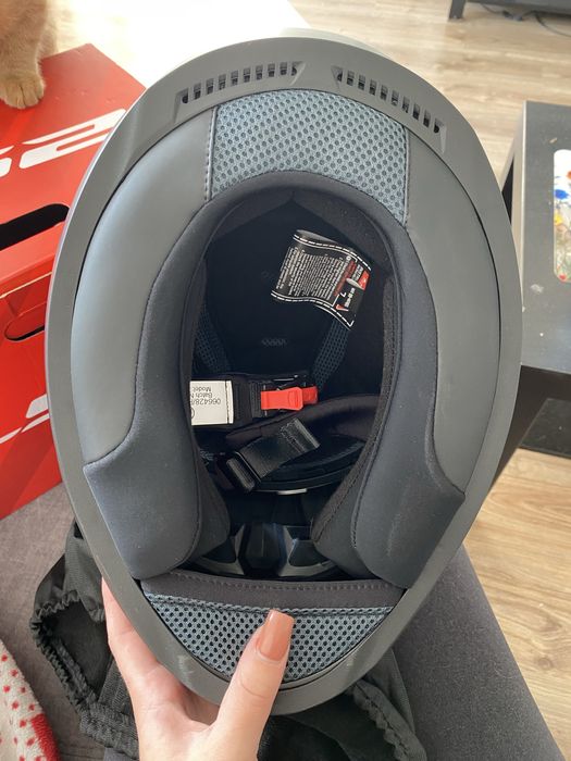 Kask motocyklowy LS2 czarny mat L