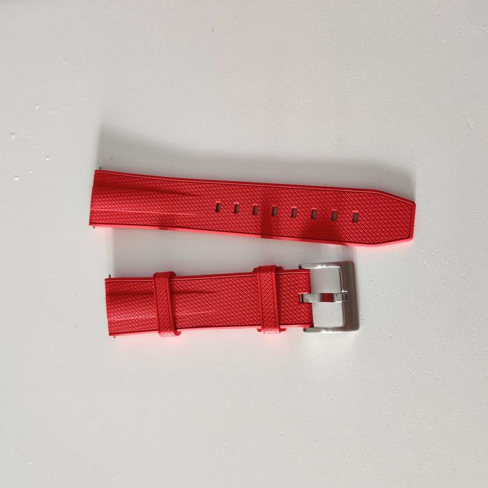Pasek do zegarka gumowy czerwony 22mm