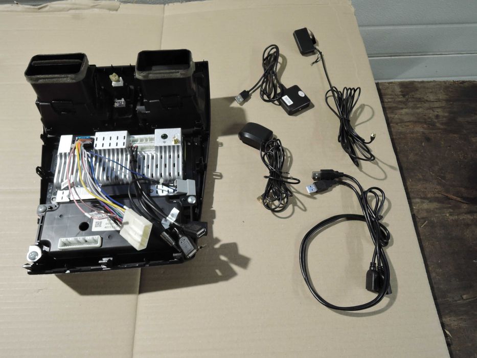 Radio C800 dsp-6 9  OWNICE Subaru Impreza  forester 08- 20 r komplet