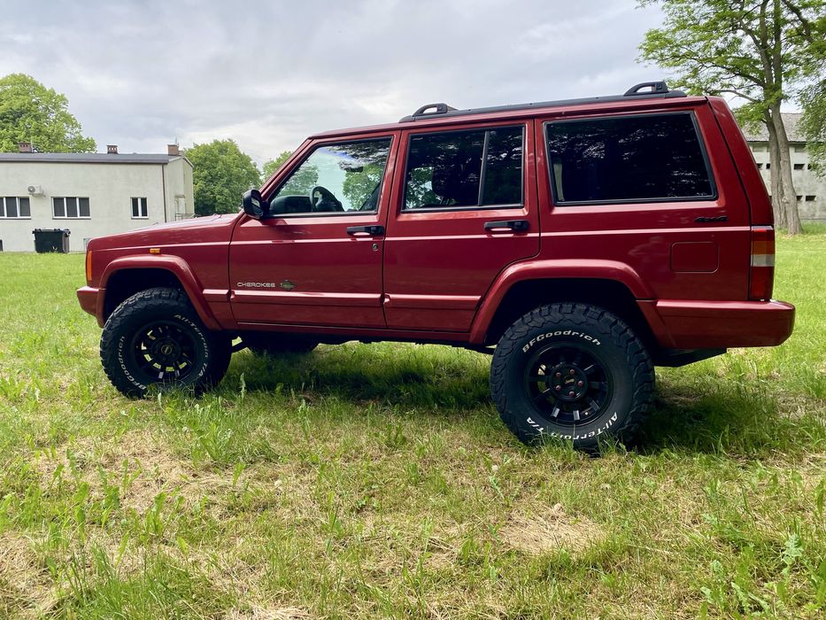 Jeep Cherokee No.063