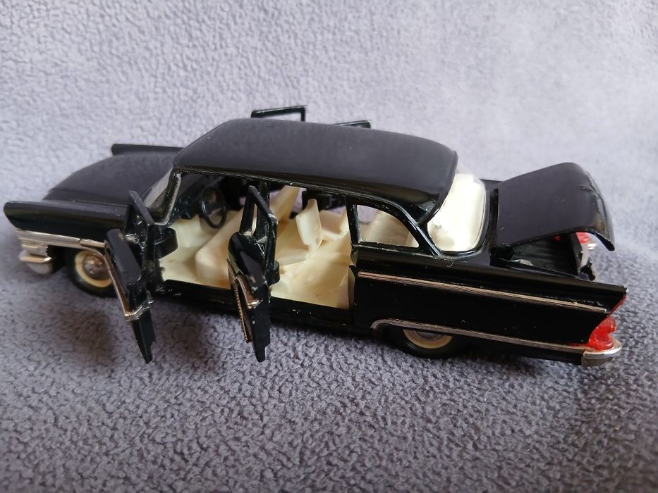 1 :43 СССР  Чайка, Танк Т 34