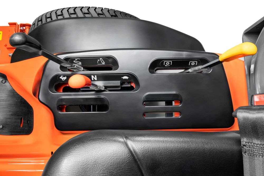 Kubota F391 4WD + deck bijakowy TEG Special 1600 HD – fabrycznie nowa!