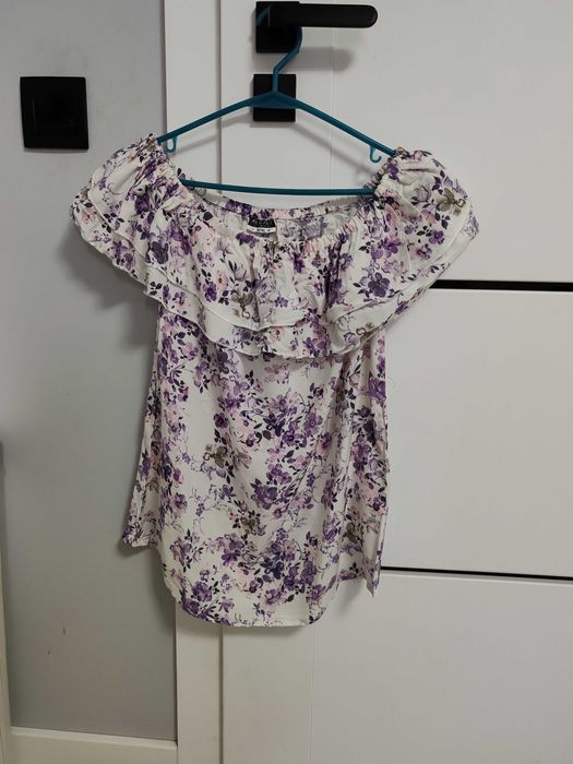 Nowa bluzka w kwiaty z metką rozmiar M halenka bluza bluse