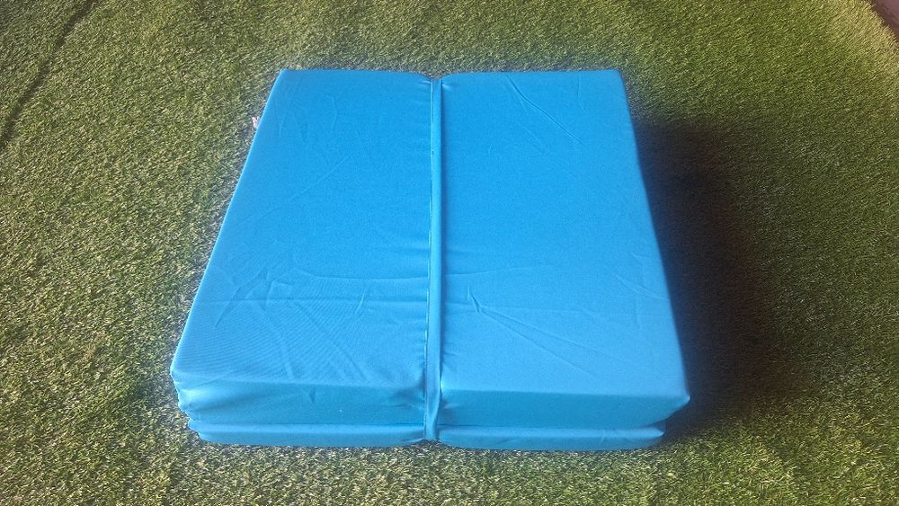Colchão de Campismo Tripartido