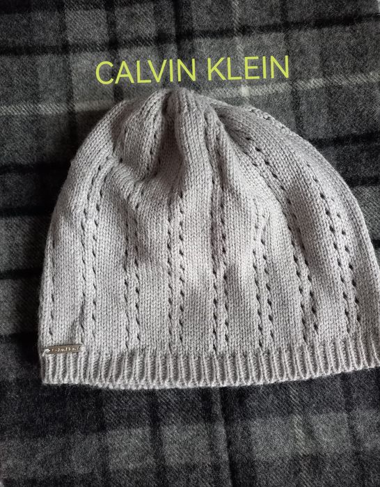 Calvin Klein ażurowa czapka