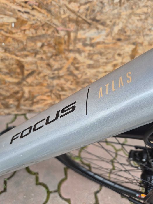 Rower Gravel Focus Atlas grx hydraulika 51 cm