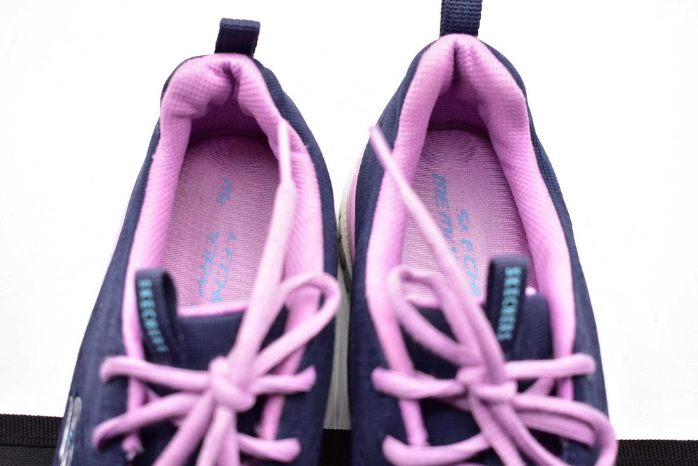 Sneakersy Skechers roz. 40 jak nowe