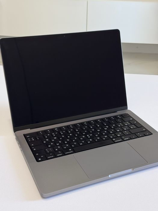 MacBook Pro 14" M1Pro A2442 Запчастини 14" M1Pro