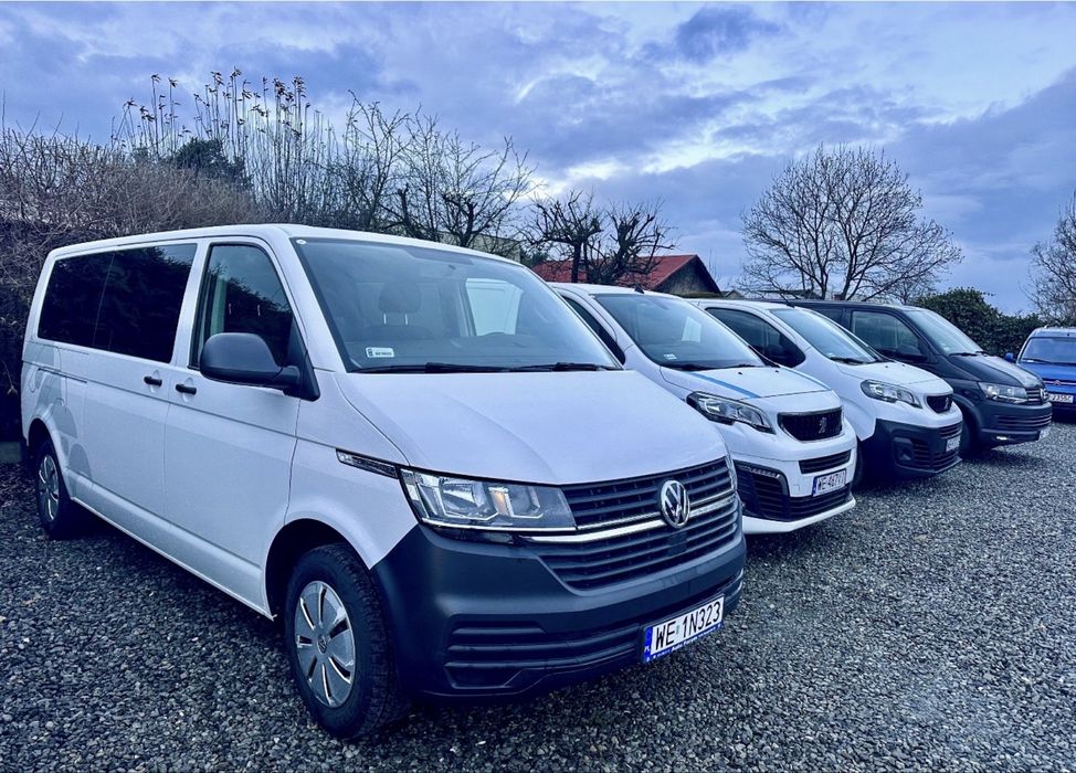 Wypożyczalnia • Wynajem • BUSA • SAMOCHODU • AUTA • VANA • bus • aut •