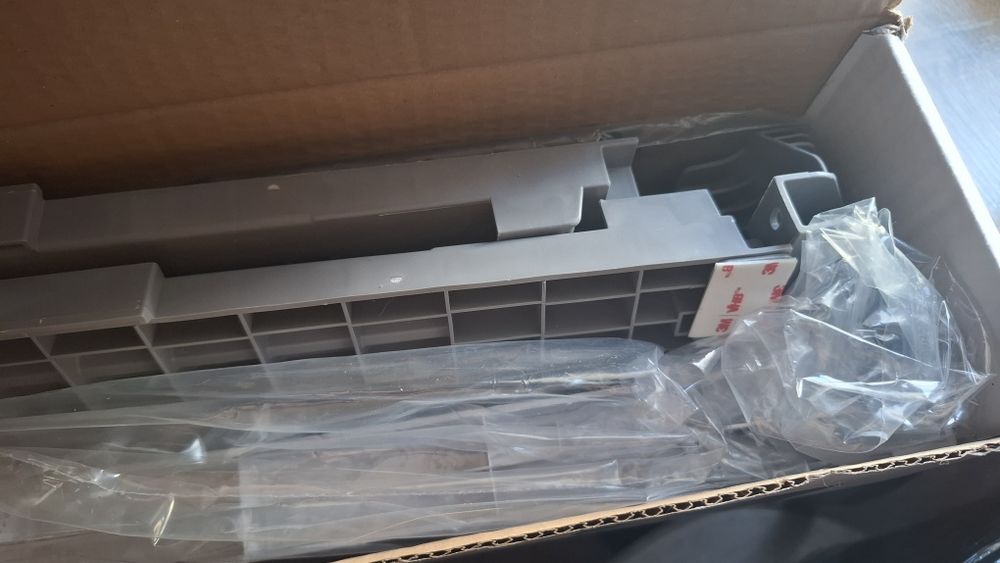 Zestaw do montażu suszarki na pralkę