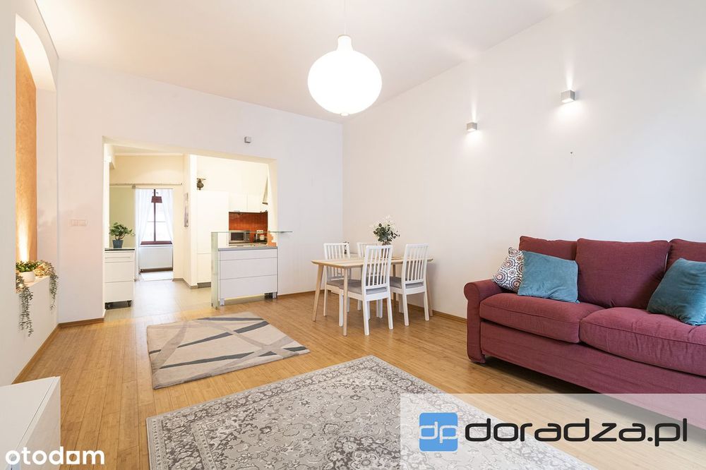 2 pokoje / 50m2 / winda /RYNEK / ul.Odrzańska / CENTRUM