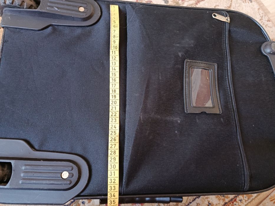 Чемодан дорожный  Derby б/у