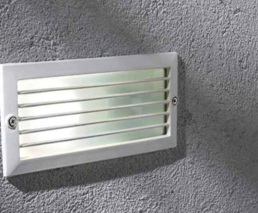 Vendo foco encastrar em muros