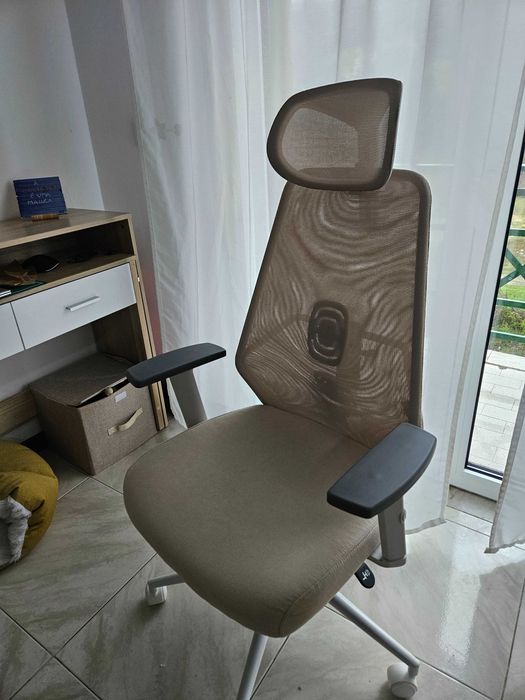 cadeira de escritório beliani oryn com peça em falta