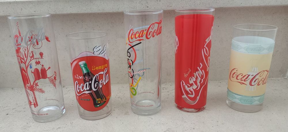 Conjunto de copos de vidro da Coca-Cola