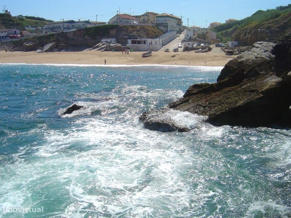 Terreno com amplas vistas para um projeto turístico!