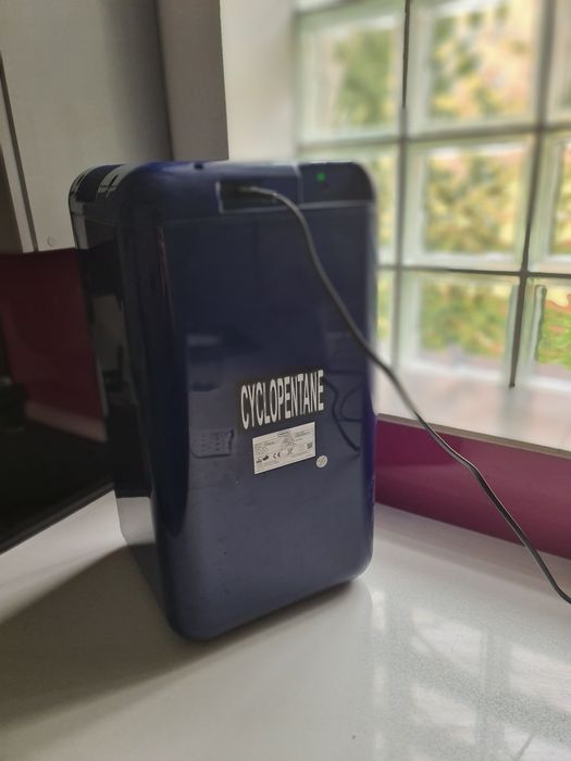 Mini lodówka  turystyczna 15l