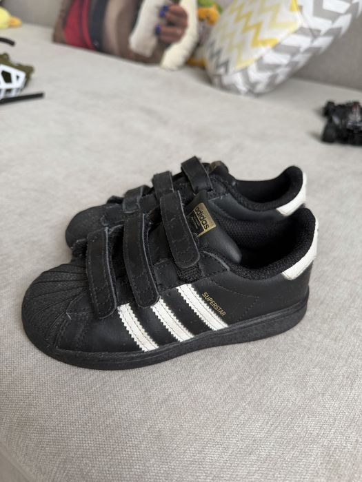 Кросівки дитячі adidas superstar