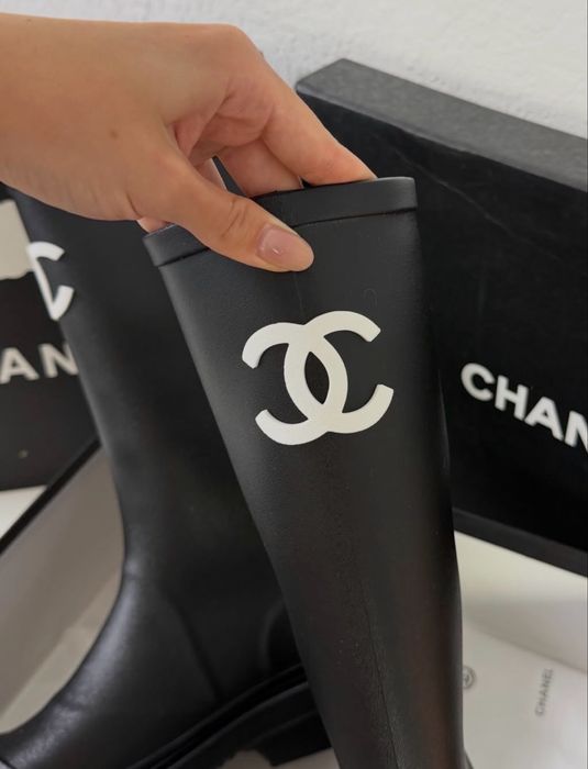 Гумові чоботи Chanel — zdjęcie 3