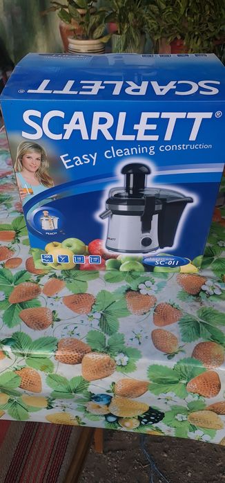 Соковыжималка Scarlett SC - 011