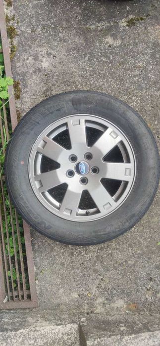 Літня резина 215/60/R16 з дисками