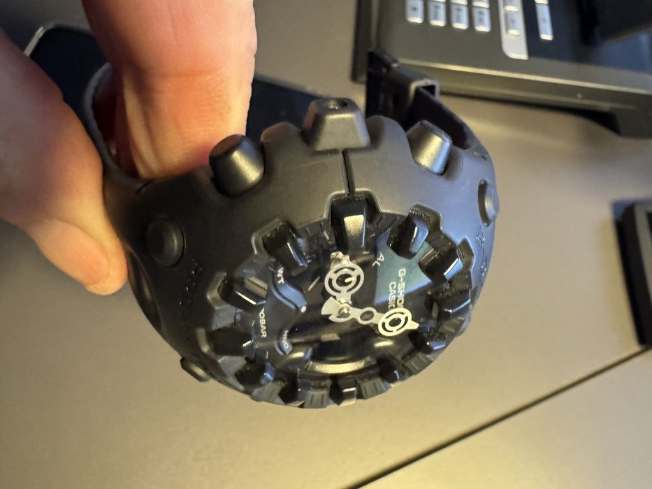 Casio G Shock GA-V01-1AER