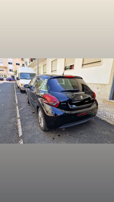 Peugeot 208 Como Novo