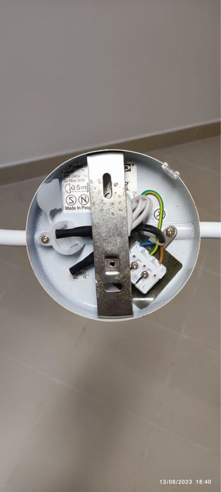 Candeeiro com apliques