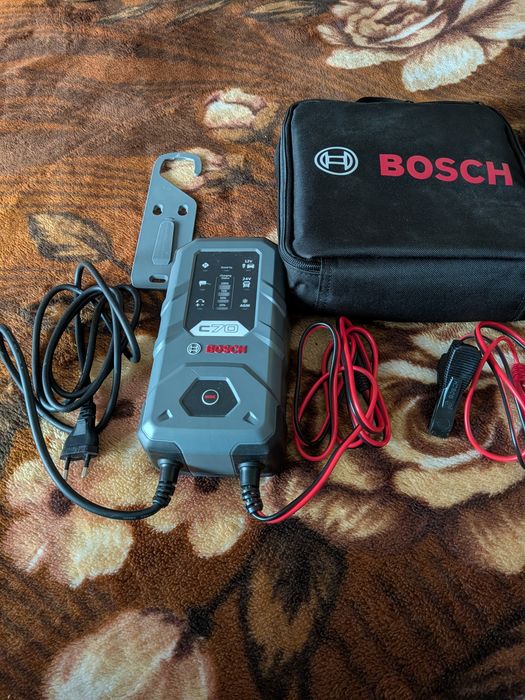 Bosch C70 10A 12/24V ładowarka nowa. wysyłka 0zł