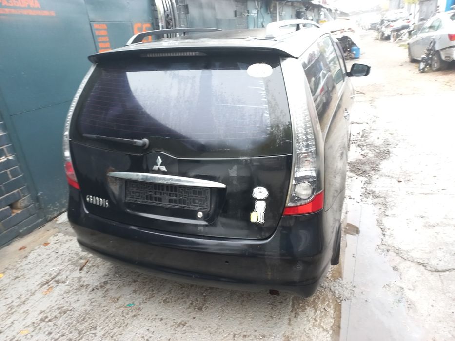 Ліхтар задній правий Mitsubishi Grandis 2004-2010 разборка