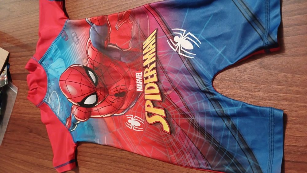 Дитячий гідрокостюм