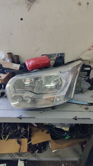 Lampa Przednia Lewa Ford Transit MK8 H7 LED DRL