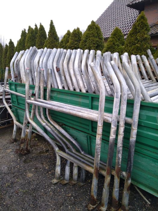 Stanowiska do krów agrafki dla krów przegrody płotki rurki ocynk